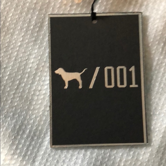 Victoria’s Secret PINK LIMITED RELEASE 001 Top - Picture 5 of 6